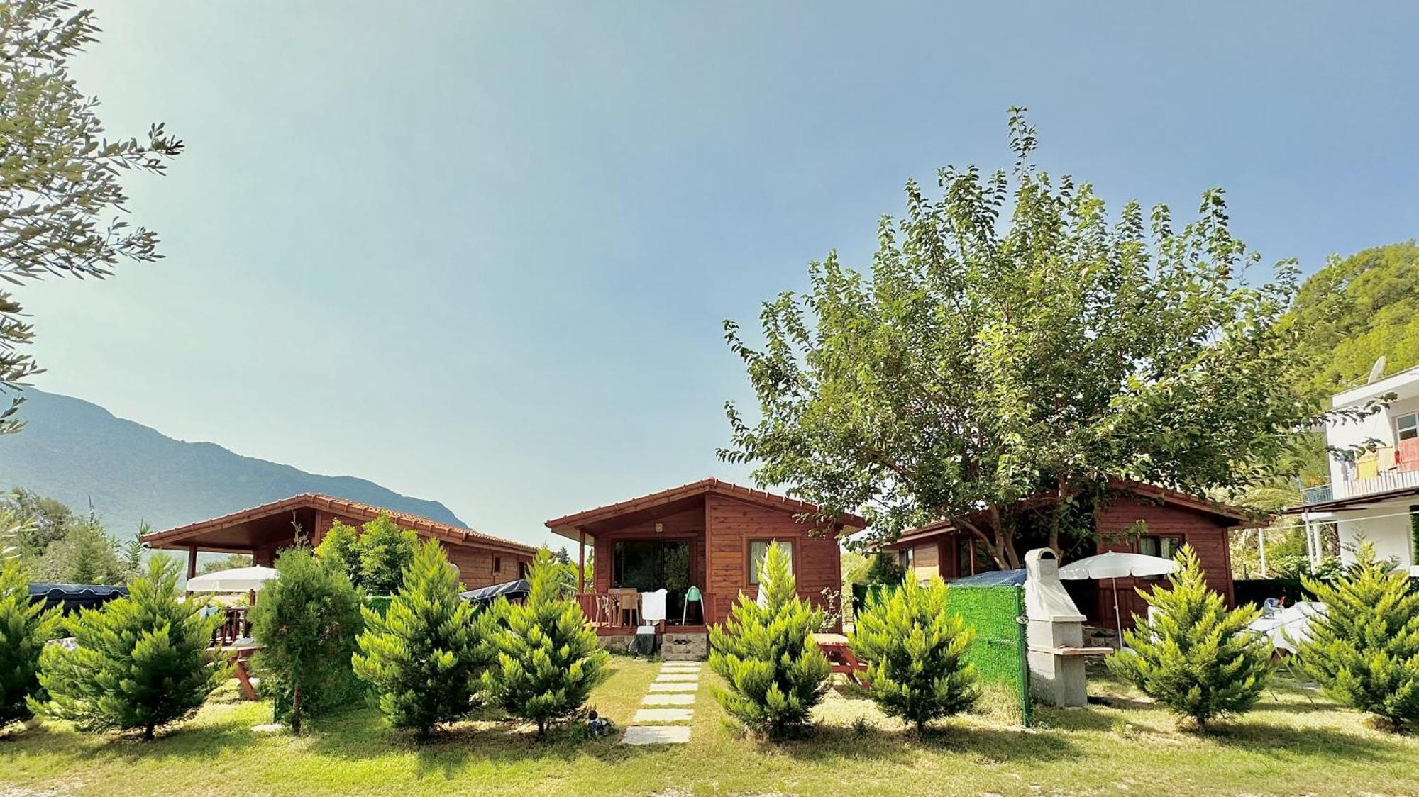 Hurmalik Apart Evleri-Very Close To The Sea Large Garden Bungalow With Barbecue And Swing Karaoz エクステリア 写真