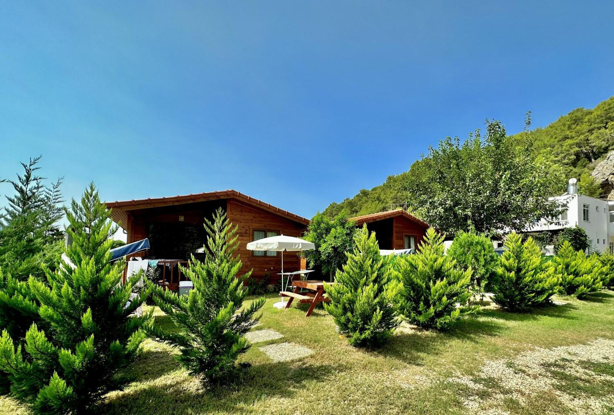 Hurmalik Apart Evleri-Very Close To The Sea Large Garden Bungalow With Barbecue And Swing Karaoz エクステリア 写真