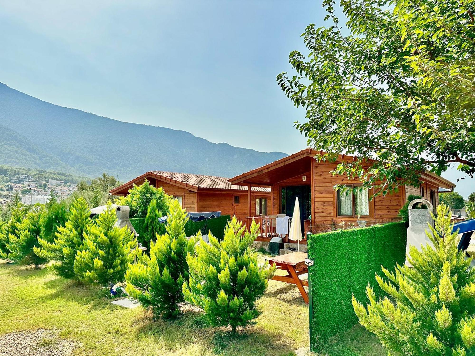 Hurmalik Apart Evleri-Very Close To The Sea Large Garden Bungalow With Barbecue And Swing Karaoz エクステリア 写真